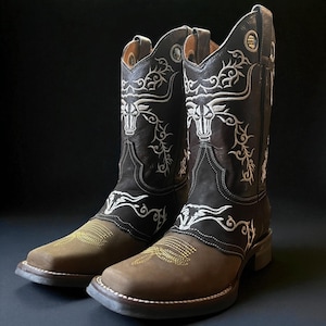 Men’s Embroidered Cowboy Boots. Rodeo Western Boots for Men. Brown Grain Leather Cowboy Boots. Men’s Square Toe Boots. Bota Vaquero De Piel.