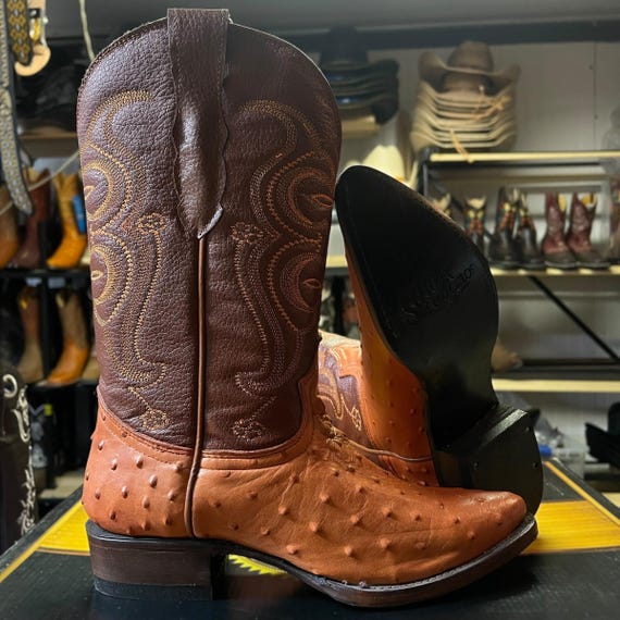 Red-brown Ostrich Skin Boots. Round Toe Cowboy Boots. Full  display picture 3