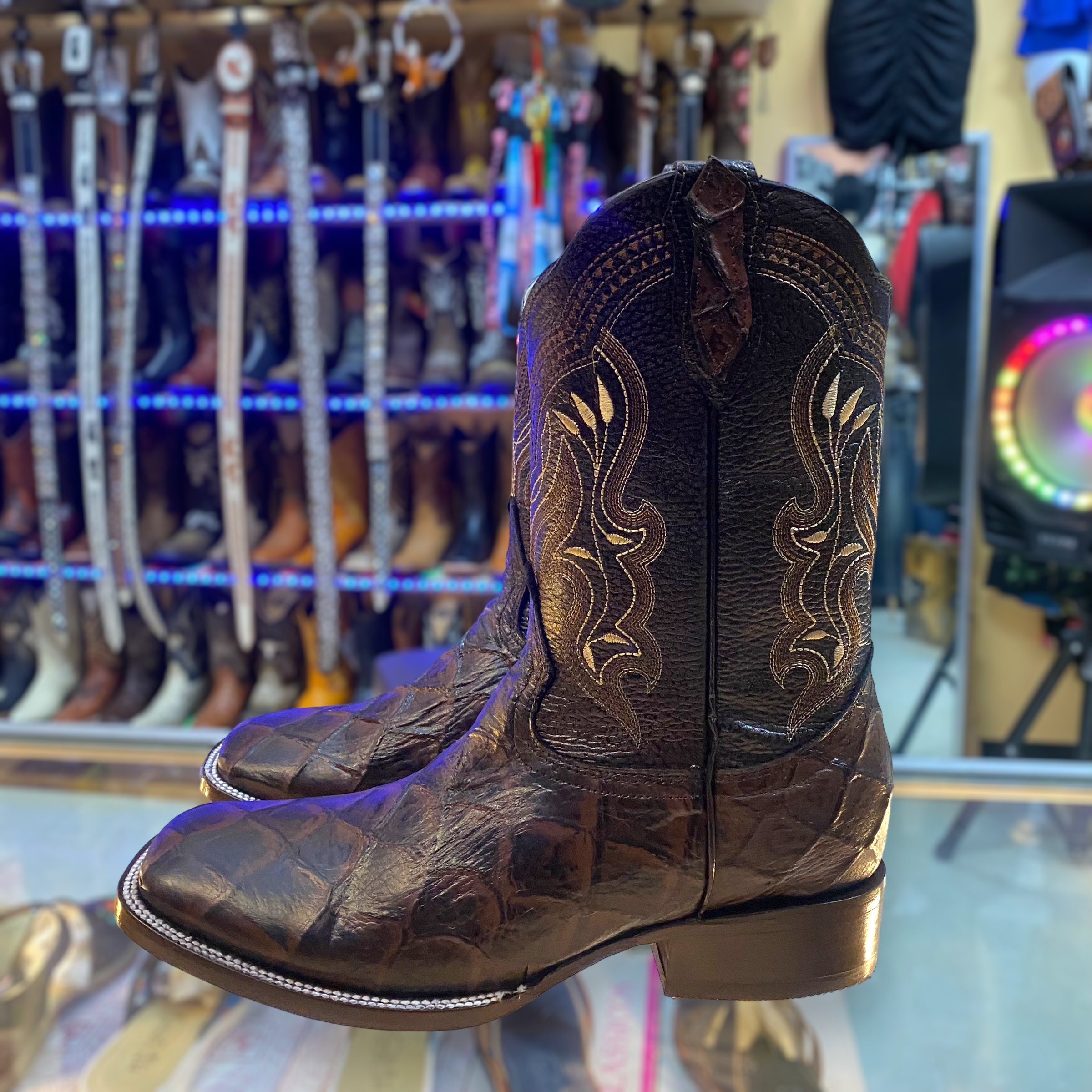 Luskeys boots deals
