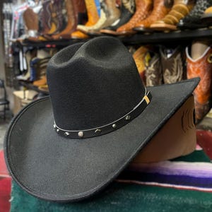 Men’s Black Felt Western Hat. Rodeo Cowboy Hat for Men. Felt All Black Cowboy Hat. Sombrero Vaquero Negro de Hombre.