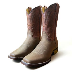 Full Grain Brown Leather Boots. Men’s Western Cowboy Boots. Rodeo Square Toe Boots for Men. Bota Vaquero De Hombre. Bota Pa Caballero Cafe.