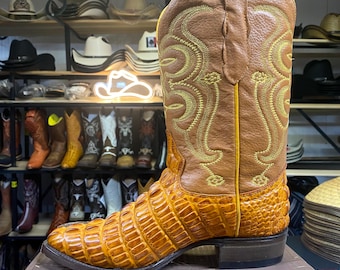 Vintage Justin 8931 Full Quill Ostrich Cowboy Boots – Tan  display picture 2
