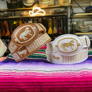 Kid’s Embroidered Leather Belt. Kids Cowboy Western Belt. Southwestern Rodeo Belt. Belt for boys. Belt for Girls. Cinto Vaquero De Niño.