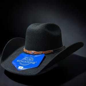Chapéu de cowboy estilo western masculino. Chapéu de feltro sintético para homens. Chapéu preto estilo rodeio para cowboys. Chapéu estilo rancho estilo western. Sombrero vaqueiro de homem negro.