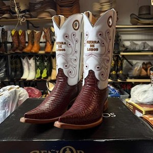 Men's Python Snake Skin Boots. Red Embroidered Boots. Maroon White Cowboy Boots. Brown Leather Sole Boots. Botas Vaquero Para Hombre