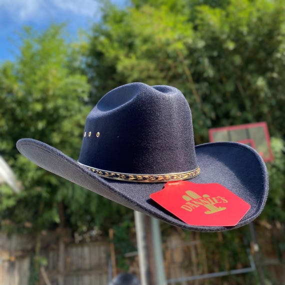 Black felt cowboy hat with red trim on sale