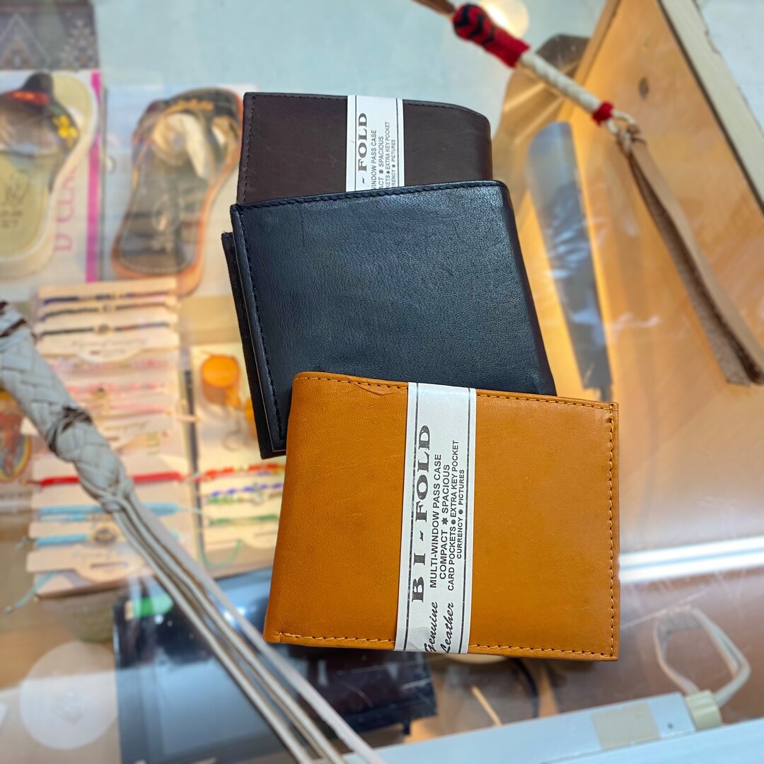 Solid Wallet Solid Genuine Leather Wallets. Solid Brown Leather Wallet. Solid ...