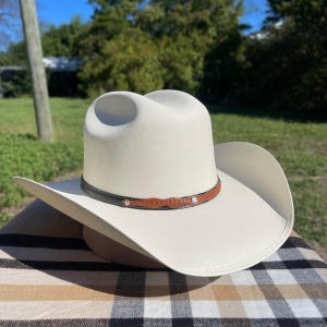 Vit cowboyhatt för män. Canvas Straw Western Hat. Rodeo Ridning Vaquero Hat. Sombrero De Caballero Blanco. Sombrero Vaquero De Hombre.