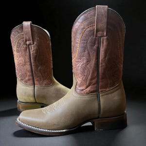Top Notch FULL Leather Grain Boots. Brown Cowboy Boots for Men. Men’s Western Rodeo Boots. Square Toe Cowboy Boots. Bota Vaquero De Hombre.