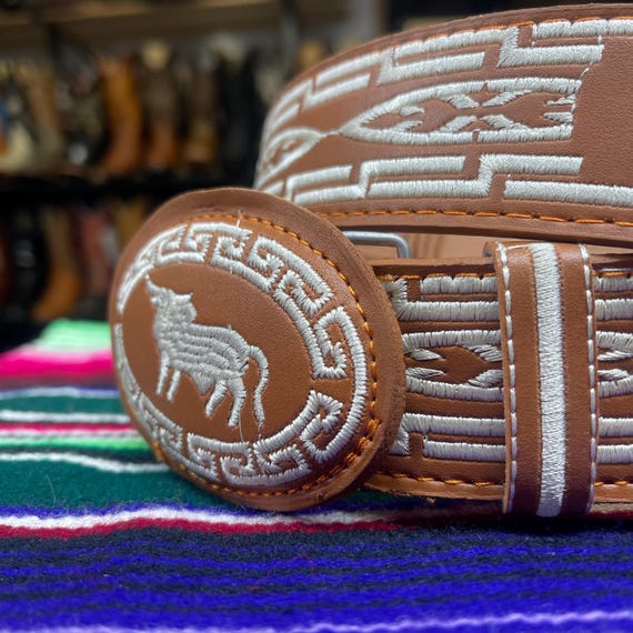 Vintage Luciano Natazzi Leather Embroidered Western Rodeo Belt 42” WOMENS ROSE EMBROIDERED Western Cowgirl Cowboy Leather Belt  main image 3