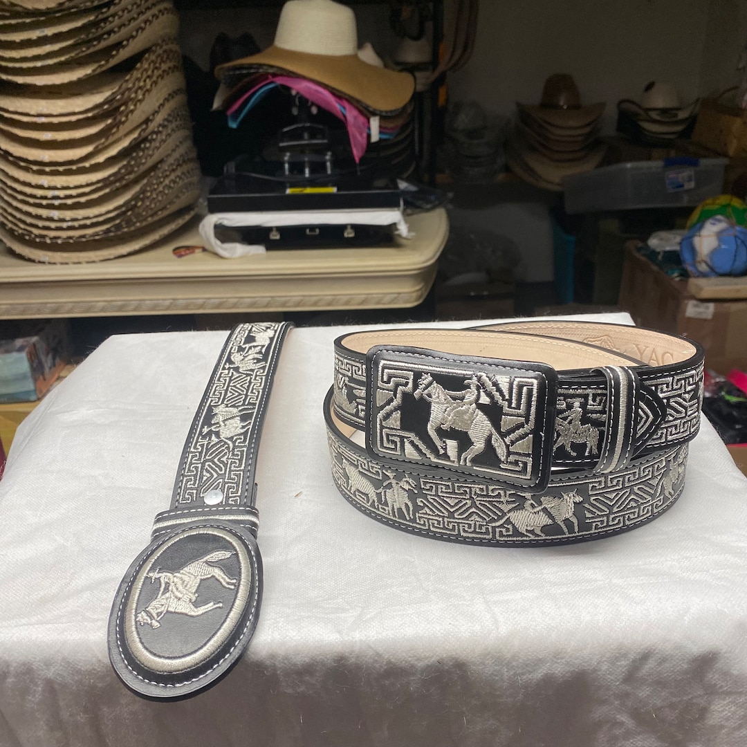Mens Western Embroidered Belt. Mens Cowboy Western Belt. Mens Leather Embroidered Belt. Cinto