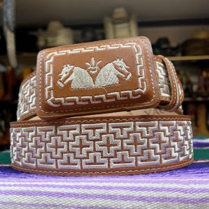 Brown Embroidered Western Belt. Cowboy Belt for Men. 1.5 Inch Genuine Leather Wide Belt. Mexican Embroidered Belt. Cinto Piteado Charro.
