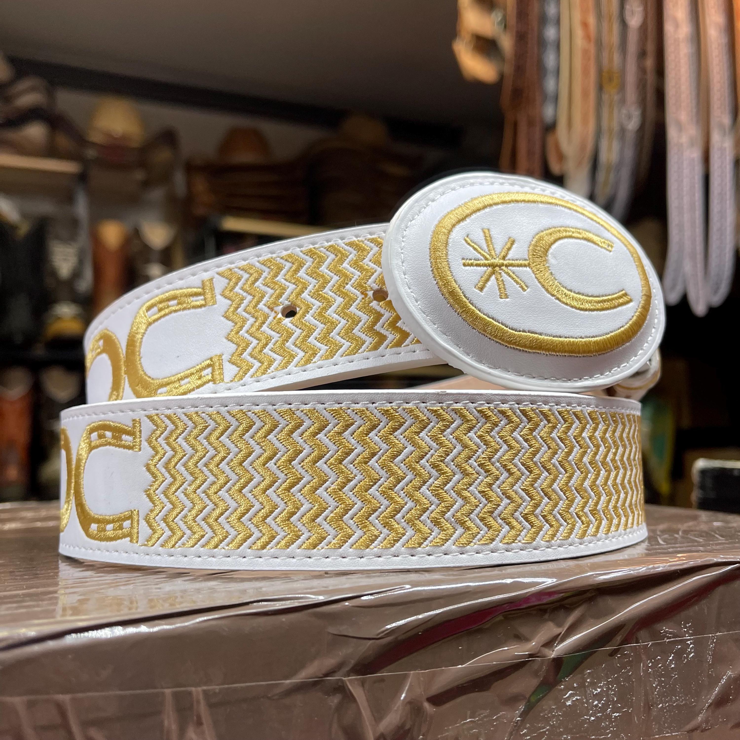 Horseshoe Embroidered Belt. Embroidered Western Belt  display picture 1