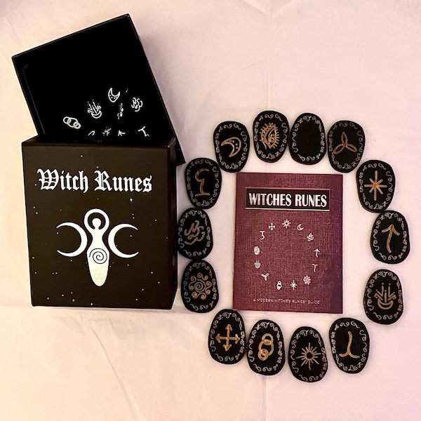 Witch Runen / Runenstein Set aus Holz mit Anleitung / Witch Runes / Wicca Runen