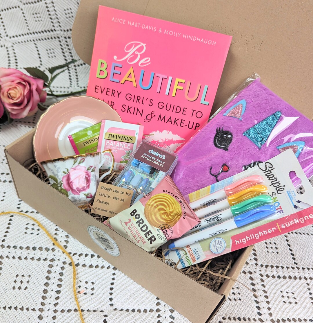 Teenagers Gift Set, Beauty Hamper, Girls Beauty Gift Set, Vintage Vibe