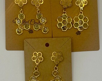 Handmade Honeycomb Resin Earrings: Bees & Flowers, Nature Jewelry