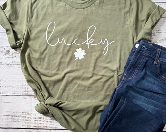 Camisa de manga corta de la suerte