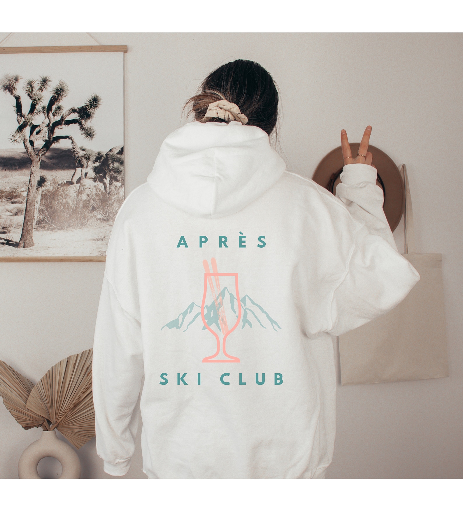 Apres Ski Sweatshirt main image 1