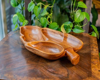 Vintage Wooden Leaf Tray - Monkey Pod Catchall - Spring Home Decor