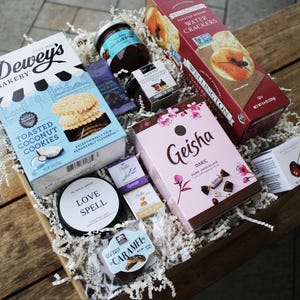 Gourmet Mystery Box, Surprise Gifts, Gourmet Groceries, Gourmet Goods, Food, Occasion, Holiday, Birthday, Gifting, Special Selection, Full
