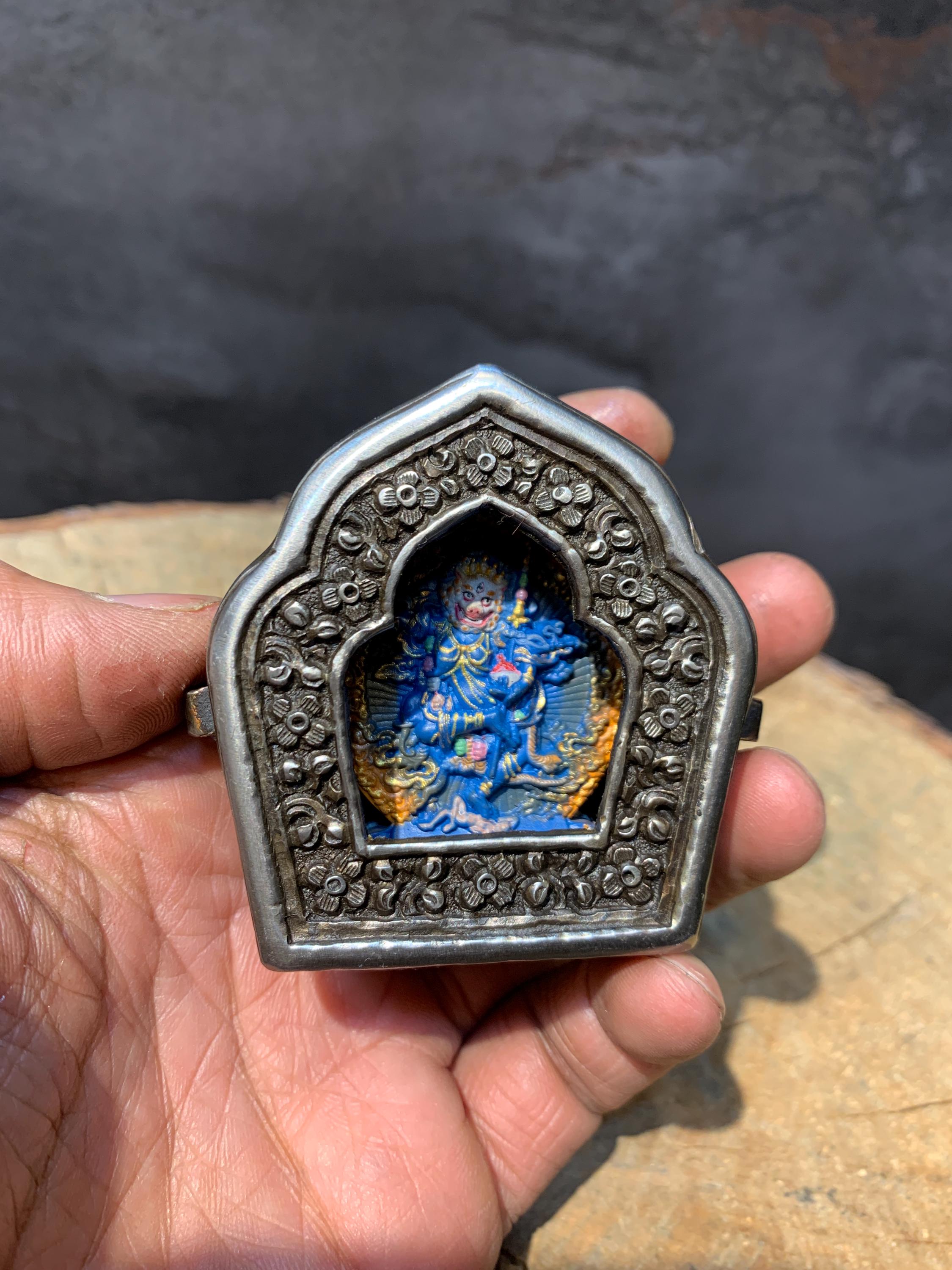 Best quality rare blue lion headed dakini tsatsa with iron ghau box. handmade singdongma tsatsa. clay statue. protection amulet.
