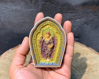 Best quality Guru Sampa lhundrub tsatsa. colorful standing guru rinpoche. wish fulfilling guru padmasambhava. the statue from terma.