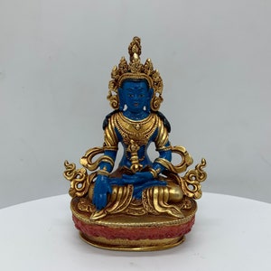 9 cm Ratnasambhav Buddha Statue. buntes Ratnasambhav. Handgefertigte Buddha Statue. einer von fünf dhyani buddhas. Rinchen Jyungney.