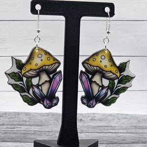 Pretty Mushroom/Toadstool Crystal Acrylic Dangle Earrings