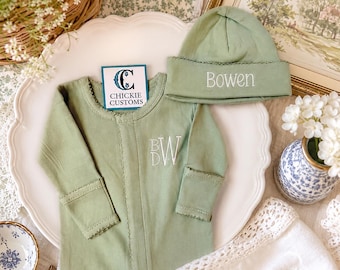 Set klassieke schoenen en muts als cadeau voor baby