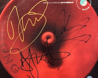 Pochette originale de vinyle de 12 pouces « Strangelove » dédicacée par Depeche Mode