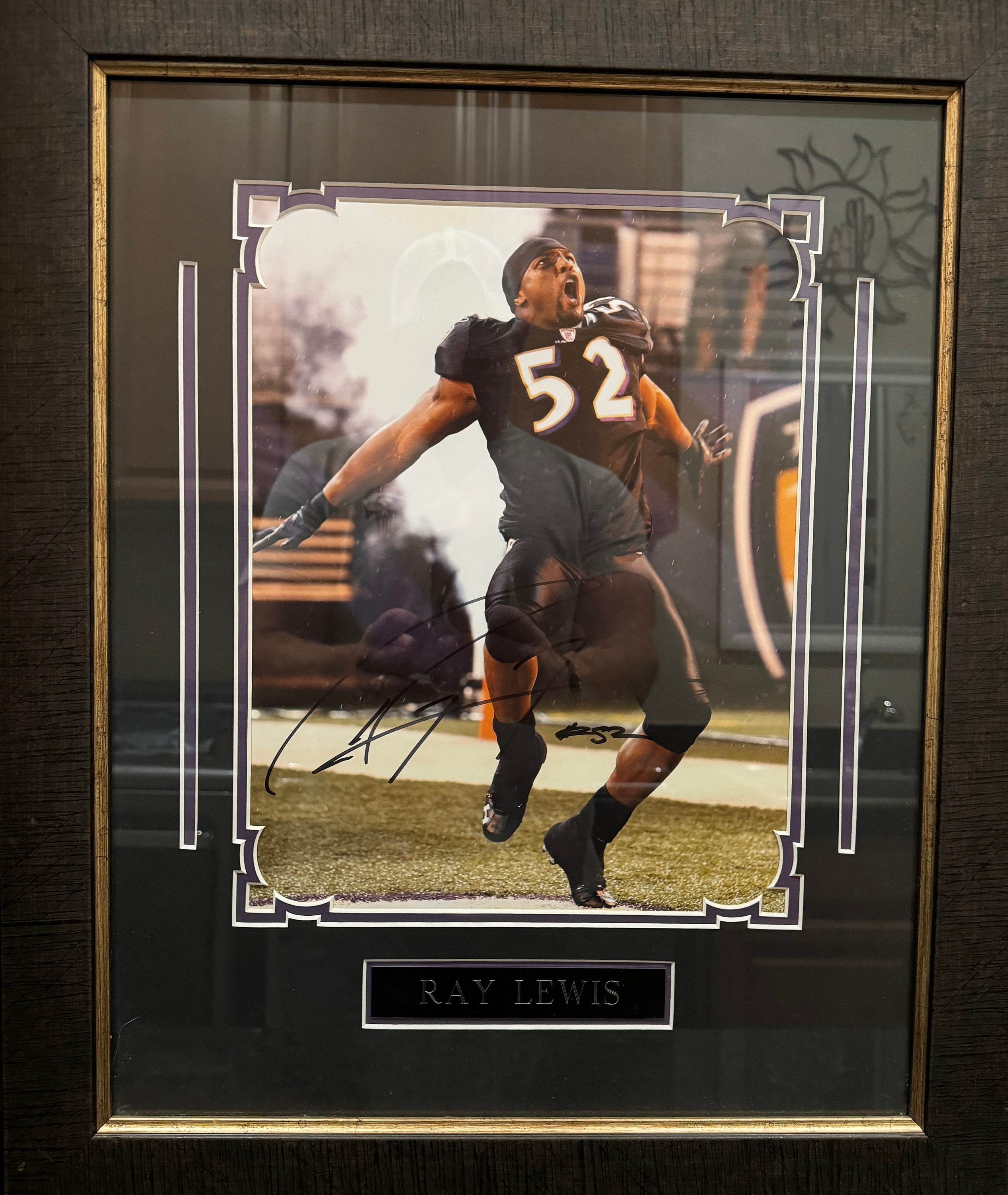 Ray Lewis Original Autographed And Framed 8x10 Photo (COA)