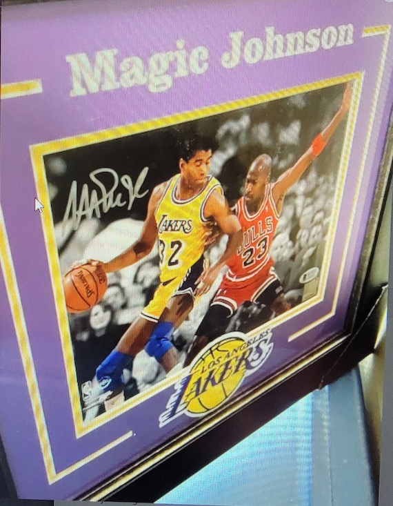 Earvin “magic” Johnson Autographed and Framed Photo (COA) - Etsy display picture 3