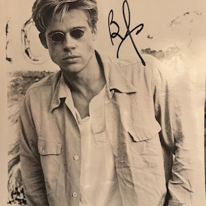 Brad Pitt Original Autographed 8x10 Photo (COA)