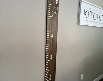 Engraved Wooden Growth Chart, Personalized Family Wooden Growth Chart, Engraved Height Ruler, Custom Nursery Decor, Custom Wooden Home Decor