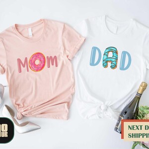 Mom Dad Donut Shirt, Donut Family Shirt, Donut Mom Sweatshirt, Donut Dad T-shirt, Couple Matching, Family Shirt, Donut Birthday Party Shirt