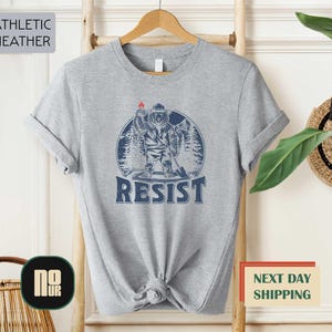 Smokey the Bear Resist Shirt, National Forest Graphic Tee, Environmental Activist Shirt, Protest T-shirt, Retro Resist Bear Park Ranger Top