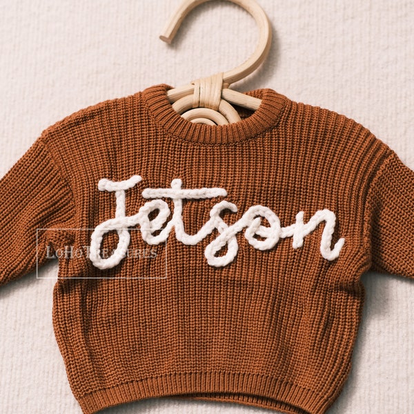 An Exquisite Gift Celebrating Your Little One’s Name with a Unique Custom Design