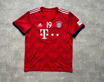 adidas Bayern munchen Qatar airways short sleeve jersey t-shirt men’s L climalite red soccer football #19 trikot 2018 sportswear