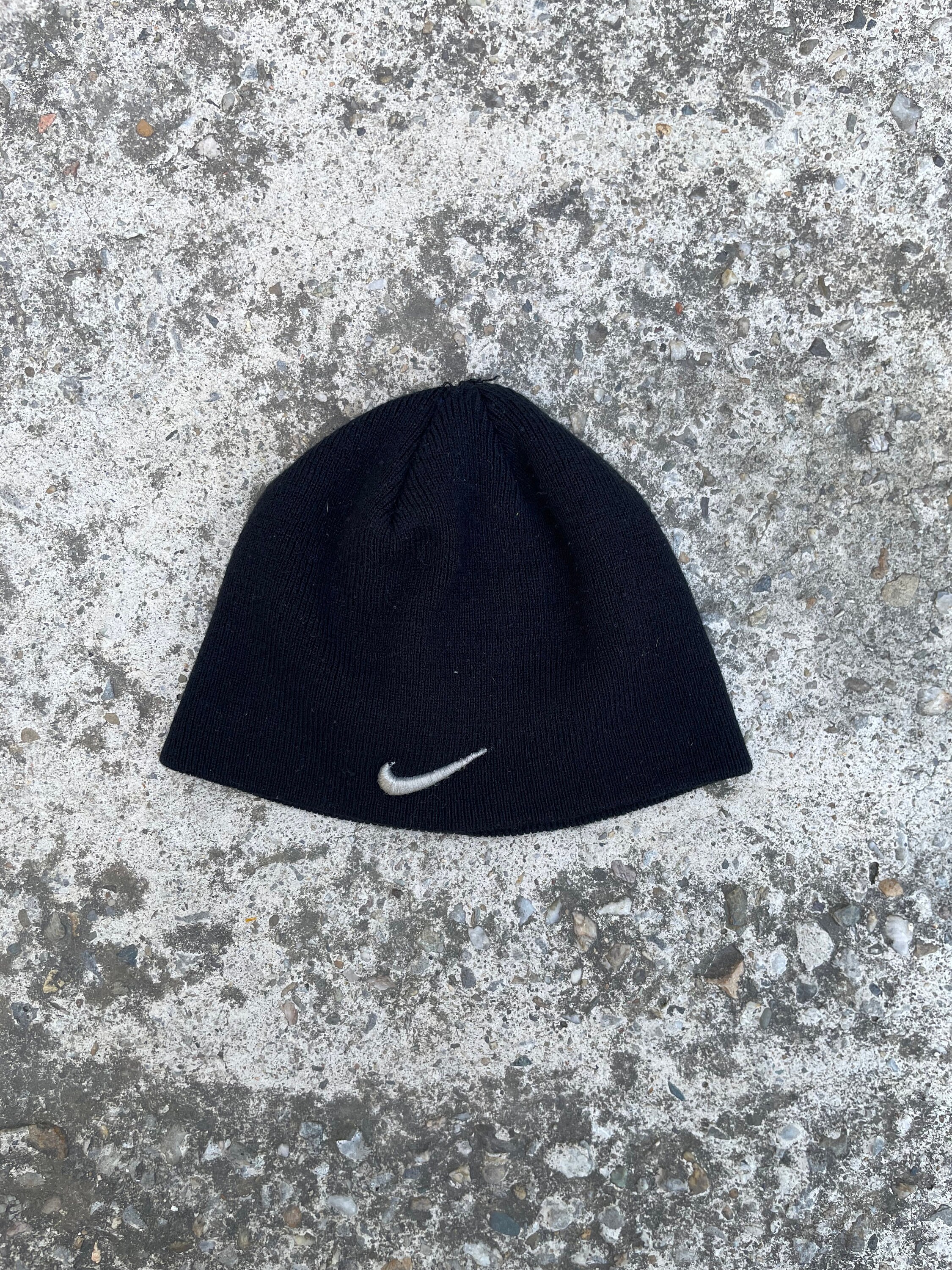 NIKE ARCTIQUE POLAIRE Bonnet / Chapeau Profond Grenat / Blanc Homme Femmes  EUR 16,54 - PicClick FR