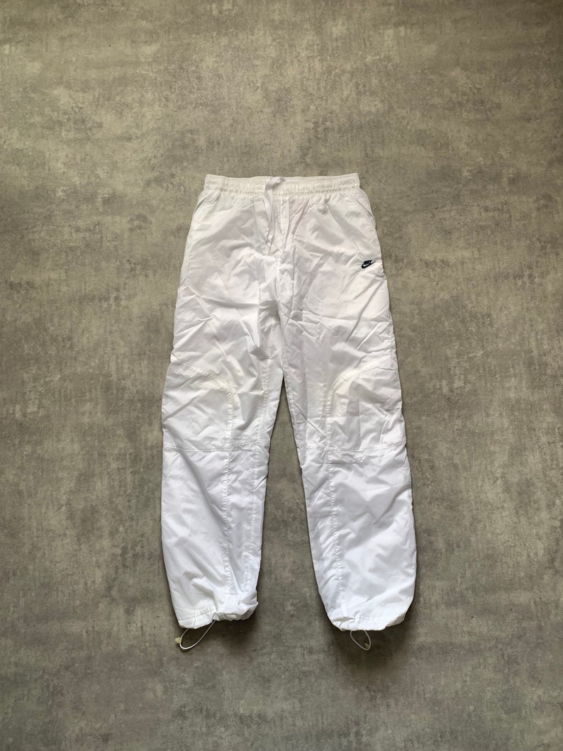 Pantalon de survêtement Nike double logo pour homme taille M blanc sportswear des années 80 y2k vintage streetstyle des années 90 drill opium rétro image 1