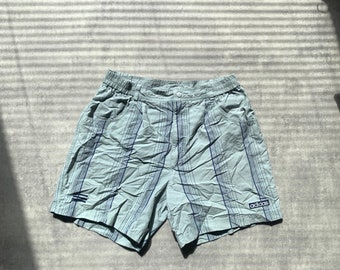 Adidas Herren Shorts Größe M marine Sportbekleidung 80er Jahre y2k vintage Streetstyle 90s Drill Opium Retro