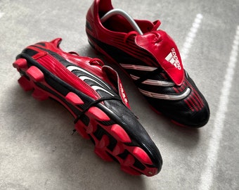 Adidas Fußballschuhe Stulpen Herren rot schwarz Gr. 44 Traktion harter Untergrund 80er Jahre Vintage Streetstyle 90s Drill Opium Retro