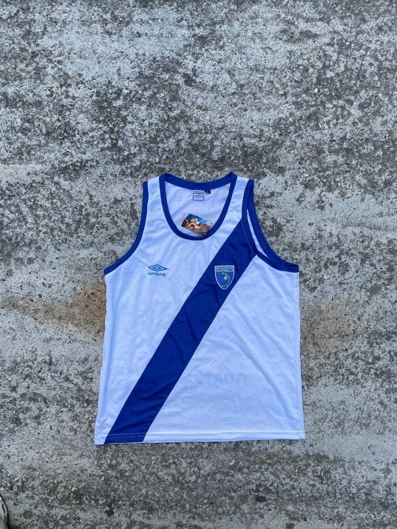 Mens Umbro Seleccion de Guatemala sleeveless size 