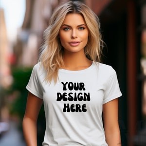Gildan 64000L ホワイトTシャツ モックアップ 女性モデル モックアップ Gildan Tシャツ モックアップ グラフィック用ライフスタイルTシャツのダウンロード JPGファイル ホワイトTシャツモック