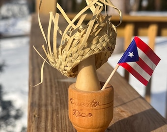 Mini sombreros jíbaros de paja – Sombreros de palma puertorriqueños hechos a mano (2”) y mini pilones(2”)