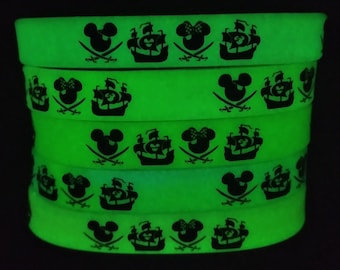 SBWD16 Mickey & Minnie Mouse Pirates Ships Silicone Bracelet Disney Inspired Glow in the Dark Printed Silicone Bracelet