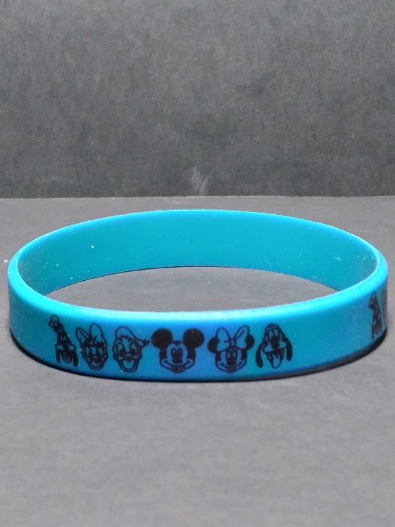 Sbwd18a Mickey Mouse & Friends Silicone Bracelet Disney
