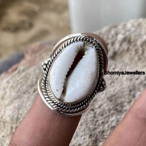 Cowrie Shell Ring, Stone Ring, 925 Sterling Silver, Women Ring, Statement Ring, Cowrie Jewelry, Women Ring, Dainty Ring, Natural Shell,
