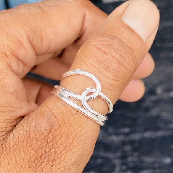 Knutring i sterlingsilver: Flätat band, Boho-vänskapssmycken