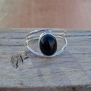 Bague en onyx noir, bague en argent sterling 925, bague en cristal noir, bague tendance, bague avec pierre de naissance, bague en argent, cadeau pour elle, bague bohème délicate